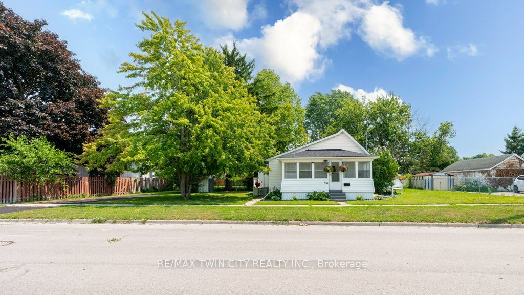 Photo of 461 Selkirk Street, Chatham-Kent, ON N8A 3X9 (MLS # X13579840)
