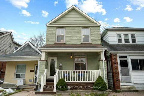 21 Queensdale Avenue Toronto ON M4J 1Y1