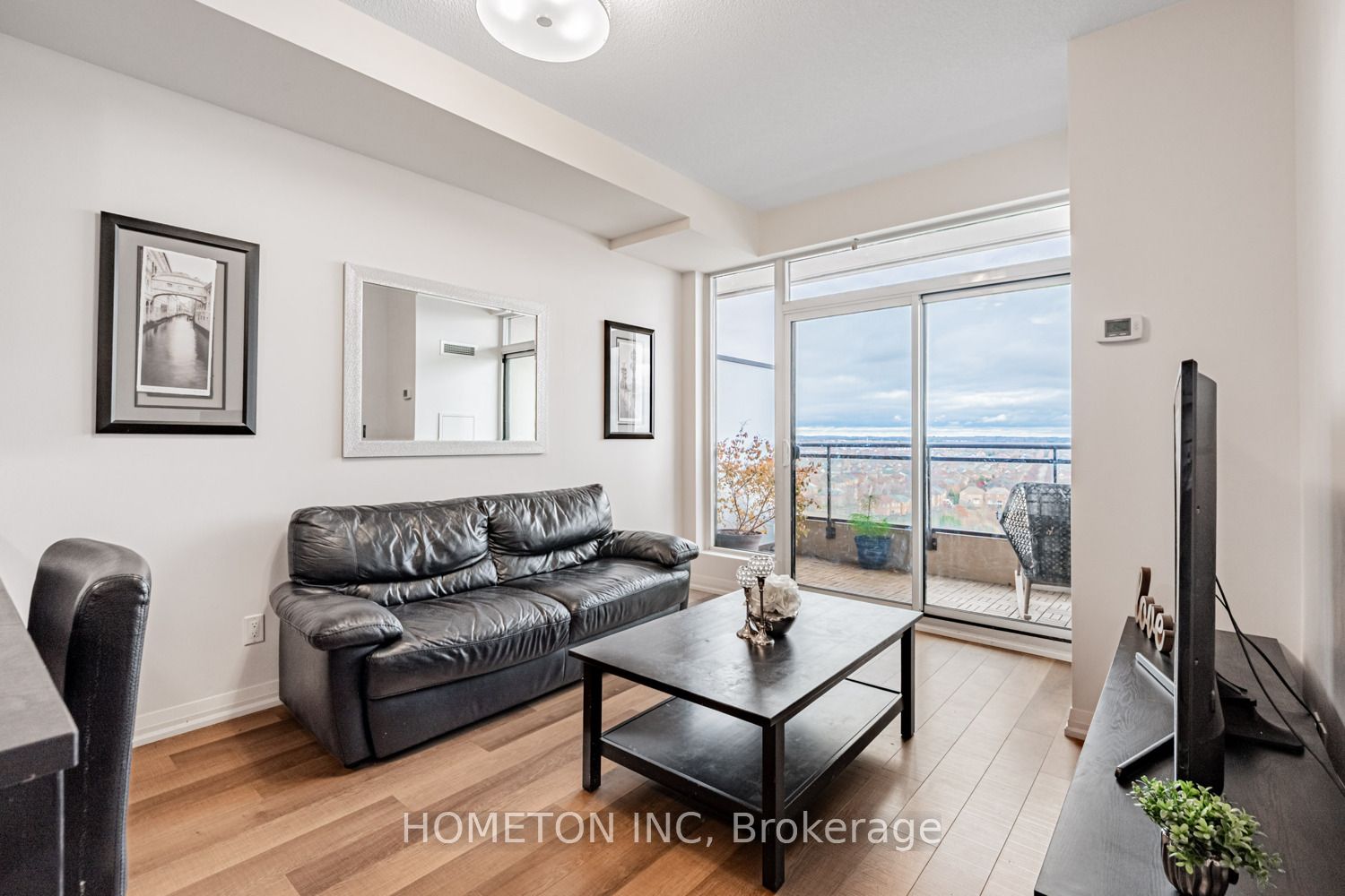 9506 Markham Road 1601