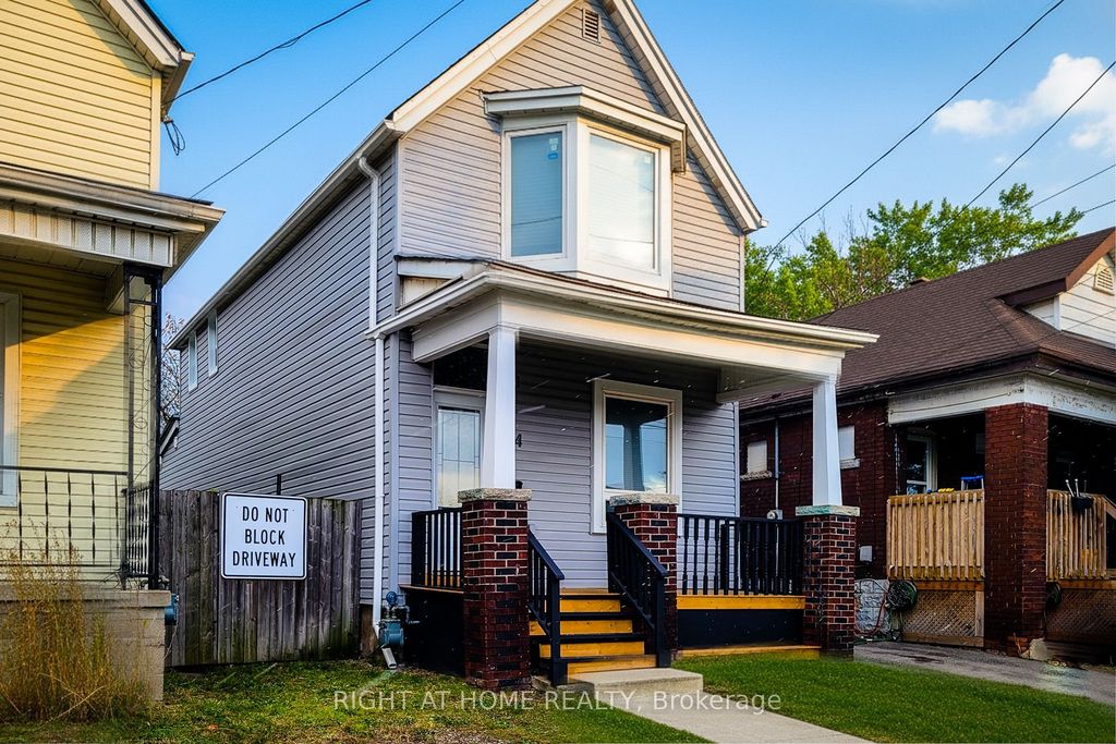 Photo of 24 Albemarle Street, Hamilton, ON L8L 7G4 (MLS # X12596456)