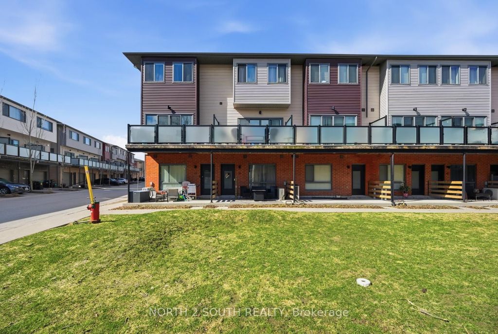 Photo of 369 Essa Road #48, Barrie, ON L4N 9C8 (MLS # S12985072)