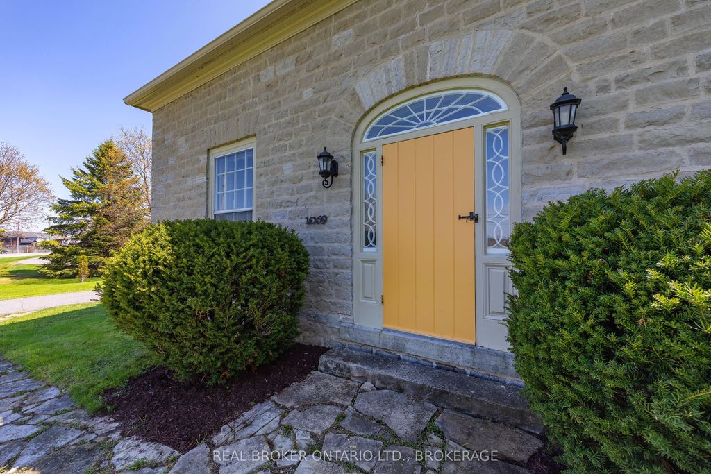 Photo of 1069 HIGHWAY 15 N/A, Kingston, ON K7L 0C4 (MLS # X13108766)