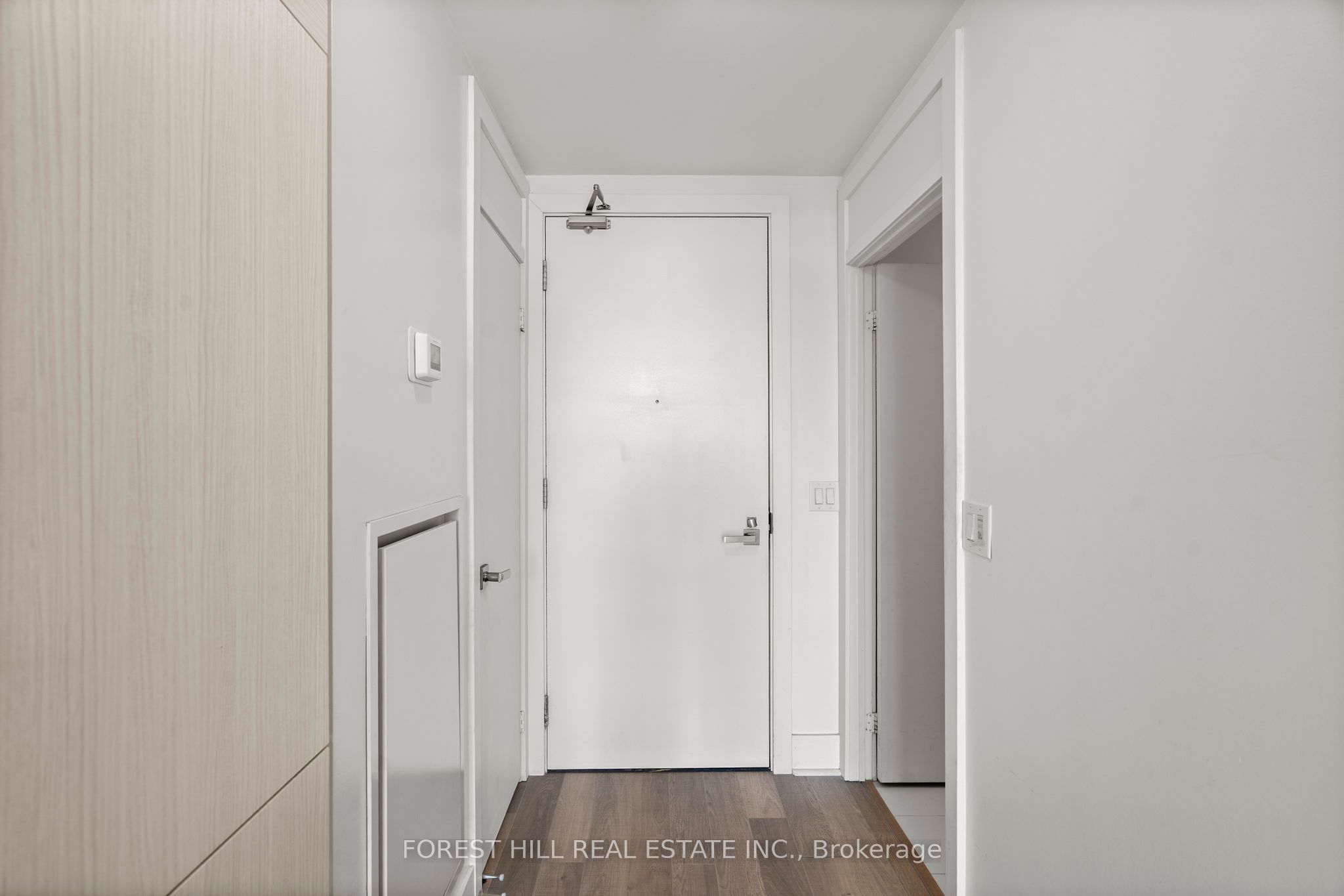 32 Davenport Road 306