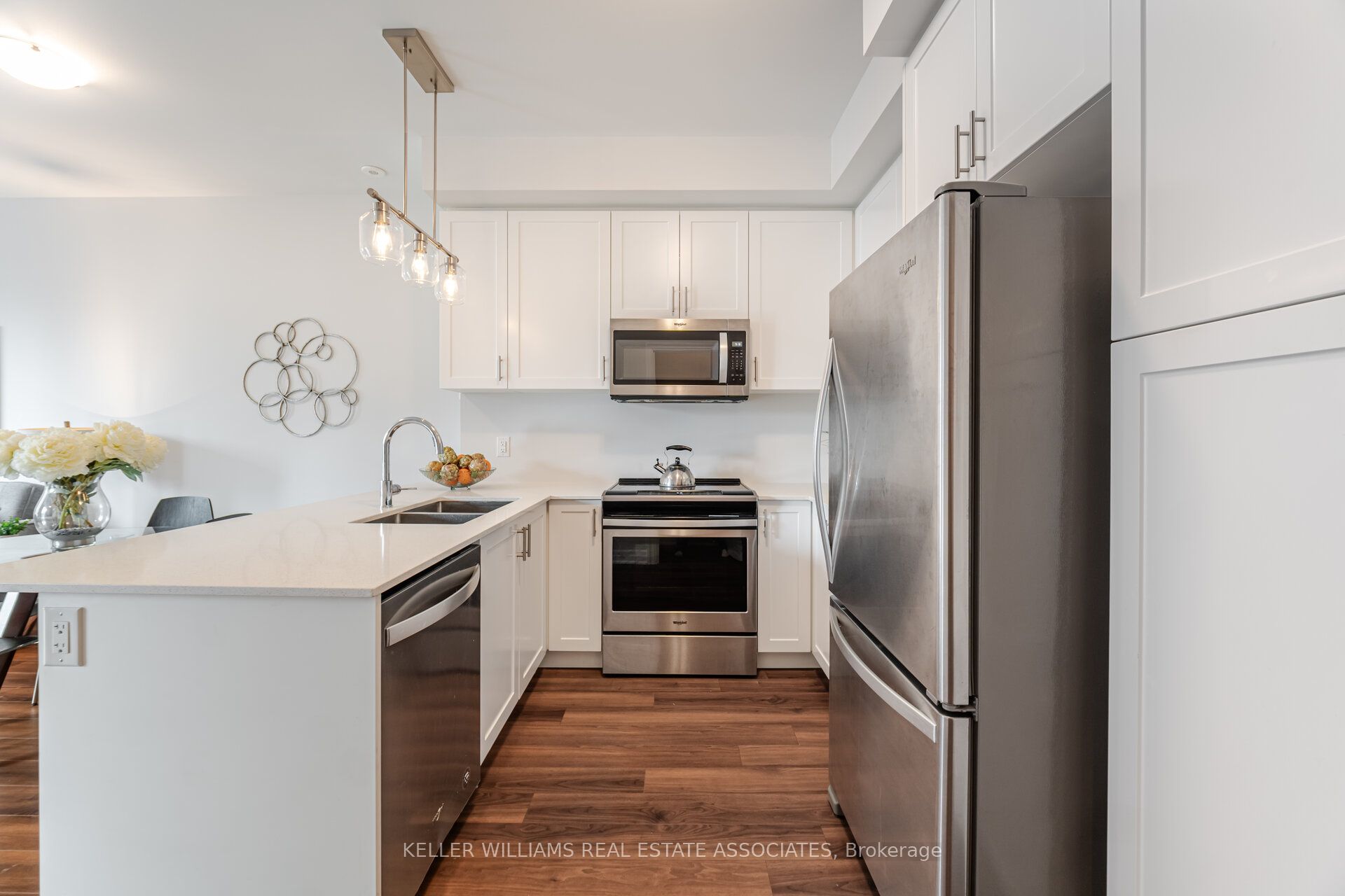 665 Cricklewood Drive 728