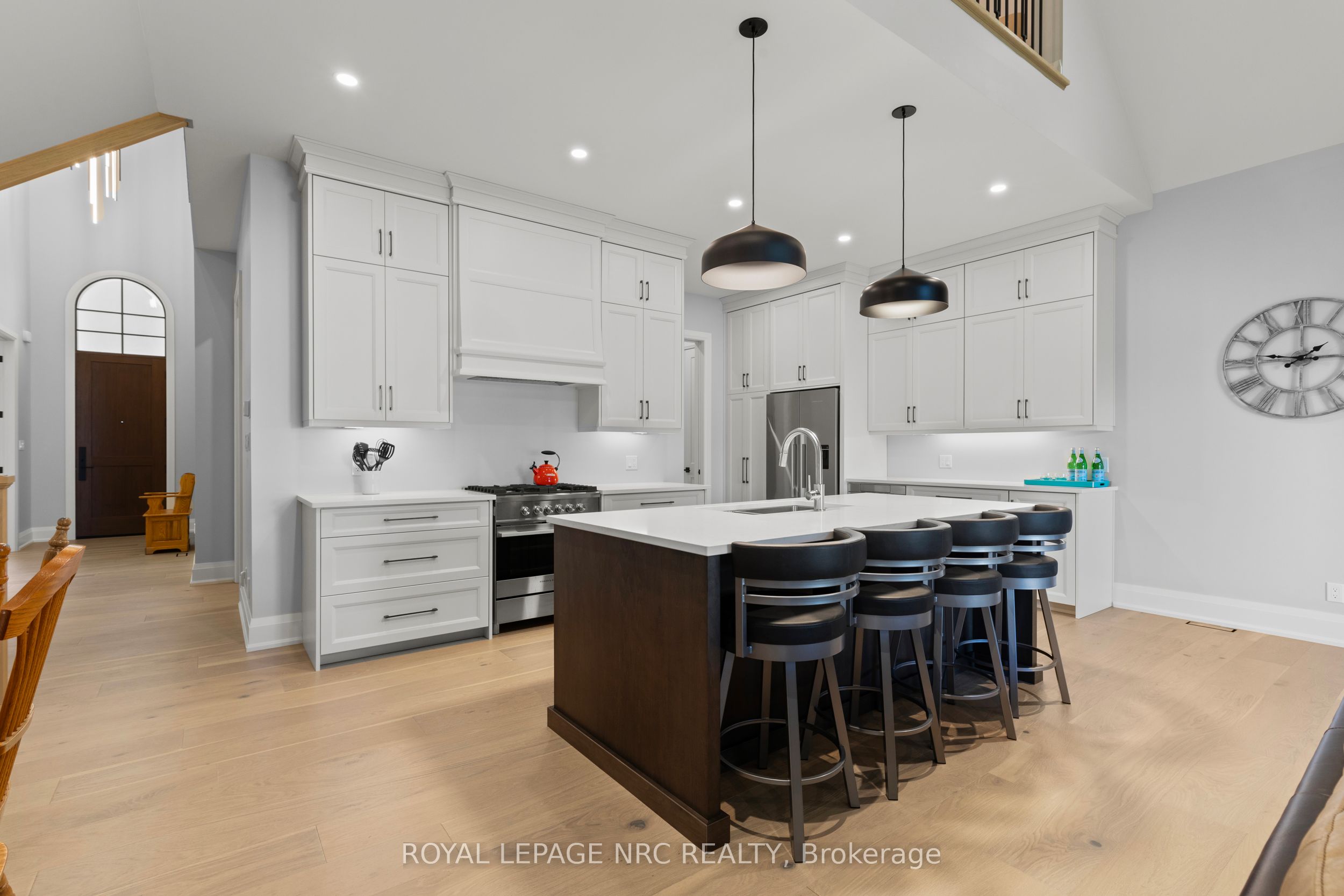 190 Canboro Road 7