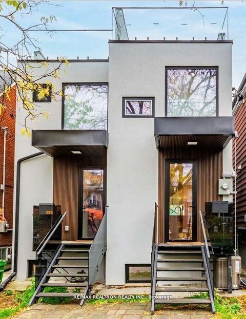 673 Crawford Street Toronto ON M6G 3K1