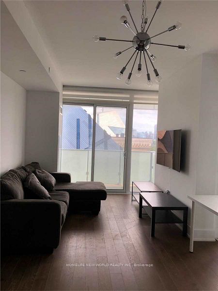 200 Bloor Street W 701