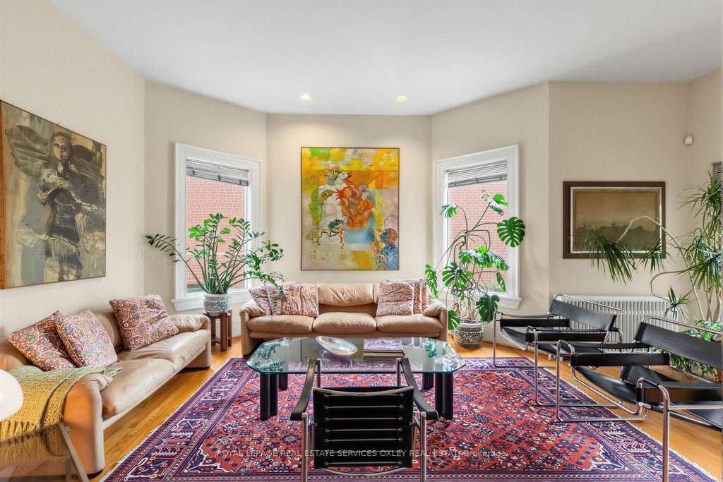Photo of 105 Roxborough Street E, Toronto, ON M4W 1V9 (MLS # C13820618)