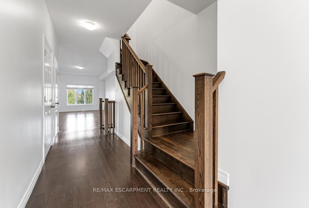 Photo of 70 VINTON Road, Hamilton, ON L9K 0G6 (MLS # X12450539)