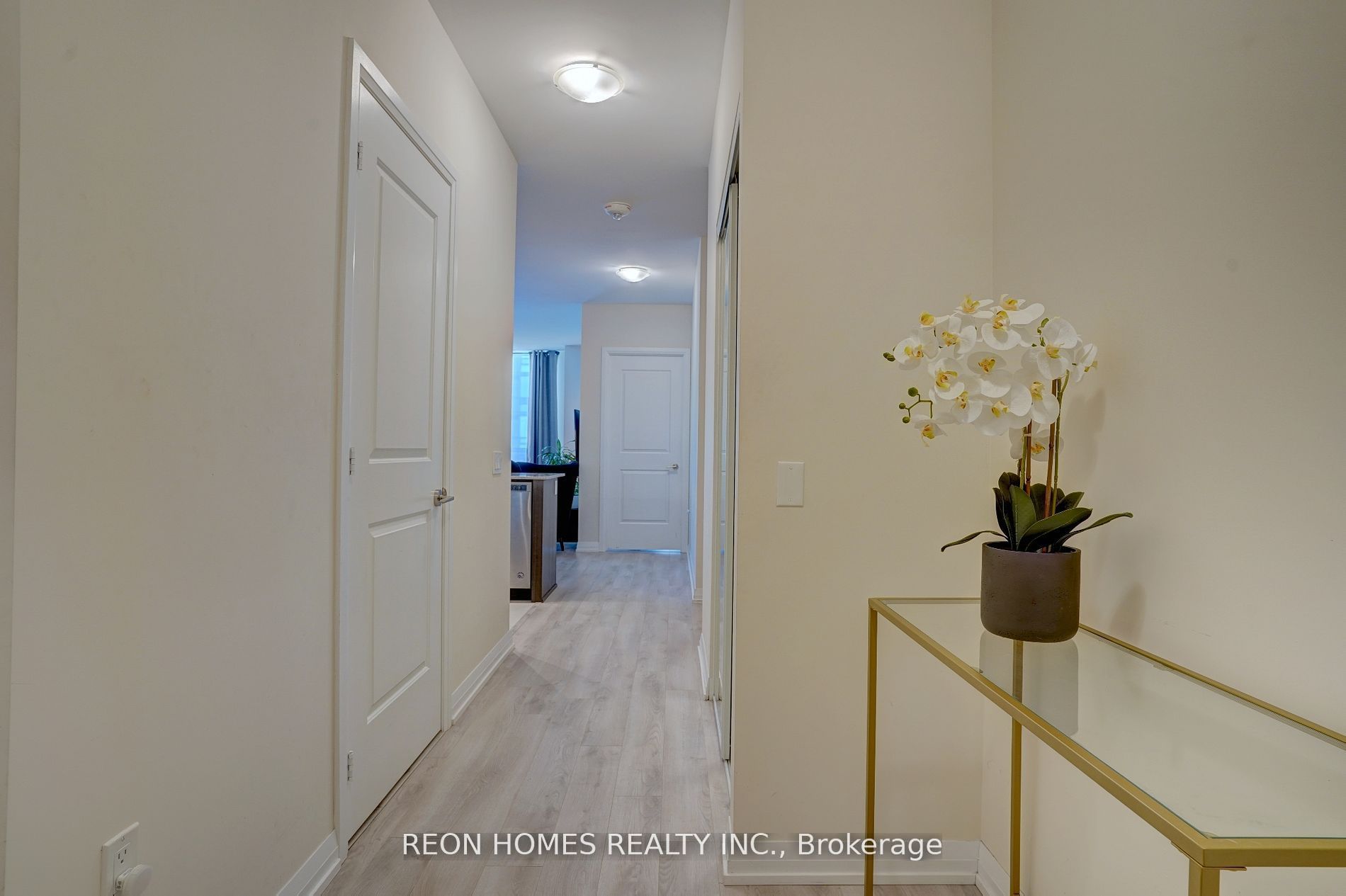 65 Watergarden Drive 1503