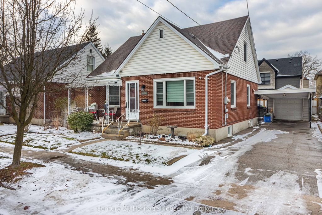 Photo of 634 Wallace Street, London East, ON N5Y 3R7 (MLS # X12698928)