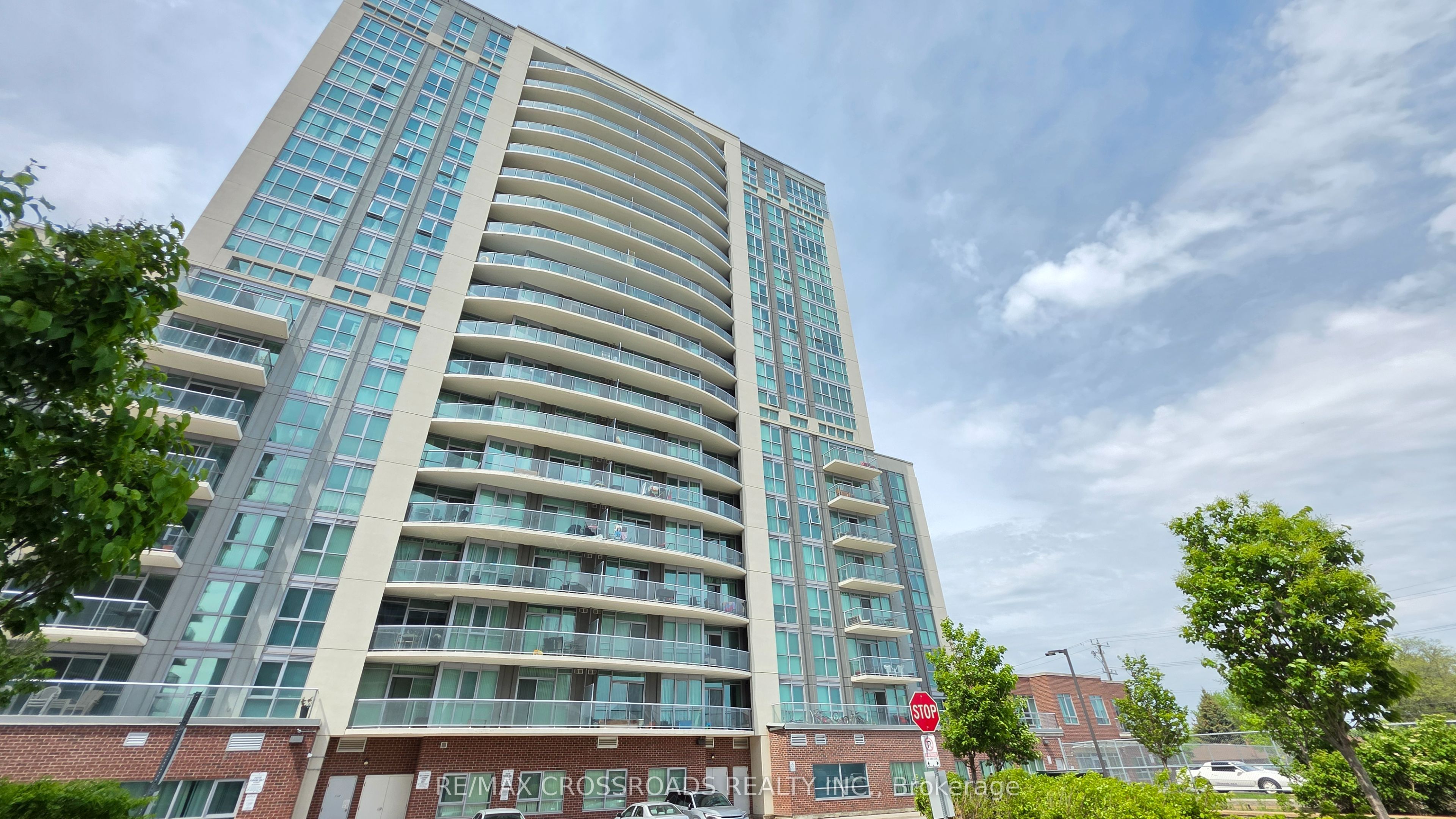 1328 Birchmount Road 1710