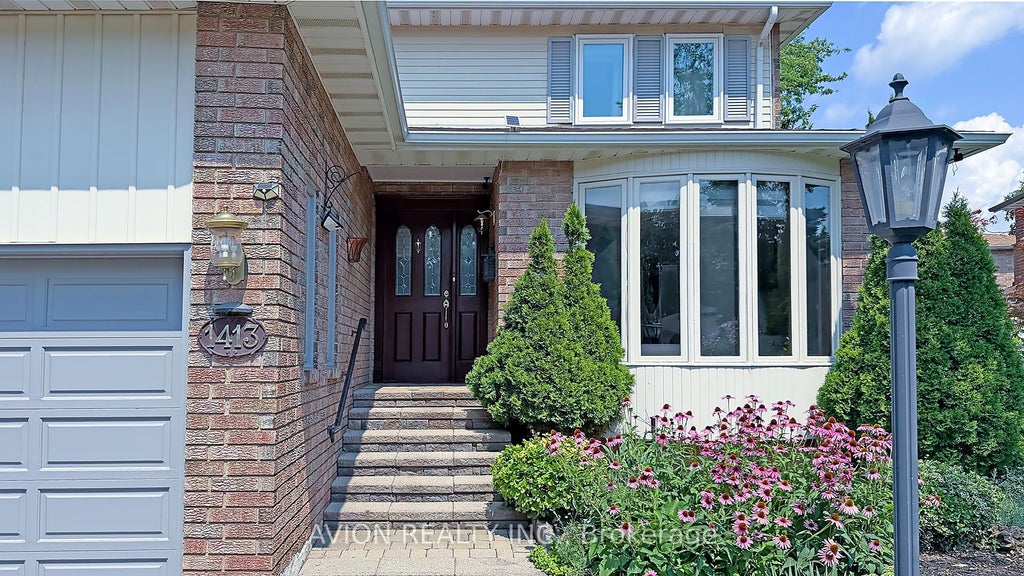 Photo of 1413 Harmsworth Square, Oakville, ON L6H 3E7 (MLS # W14130314)