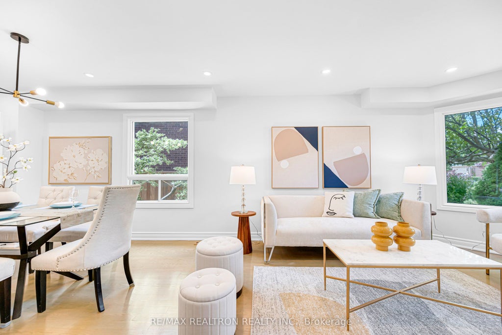 Photo of 278 Bernard Avenue, Richmond Hill, ON L4S 1C9 (MLS # N13778966)