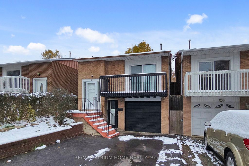 Photo of 3 Plumbrook Crescent, Toronto, ON M1S 3Z9 (MLS # E12616728)
