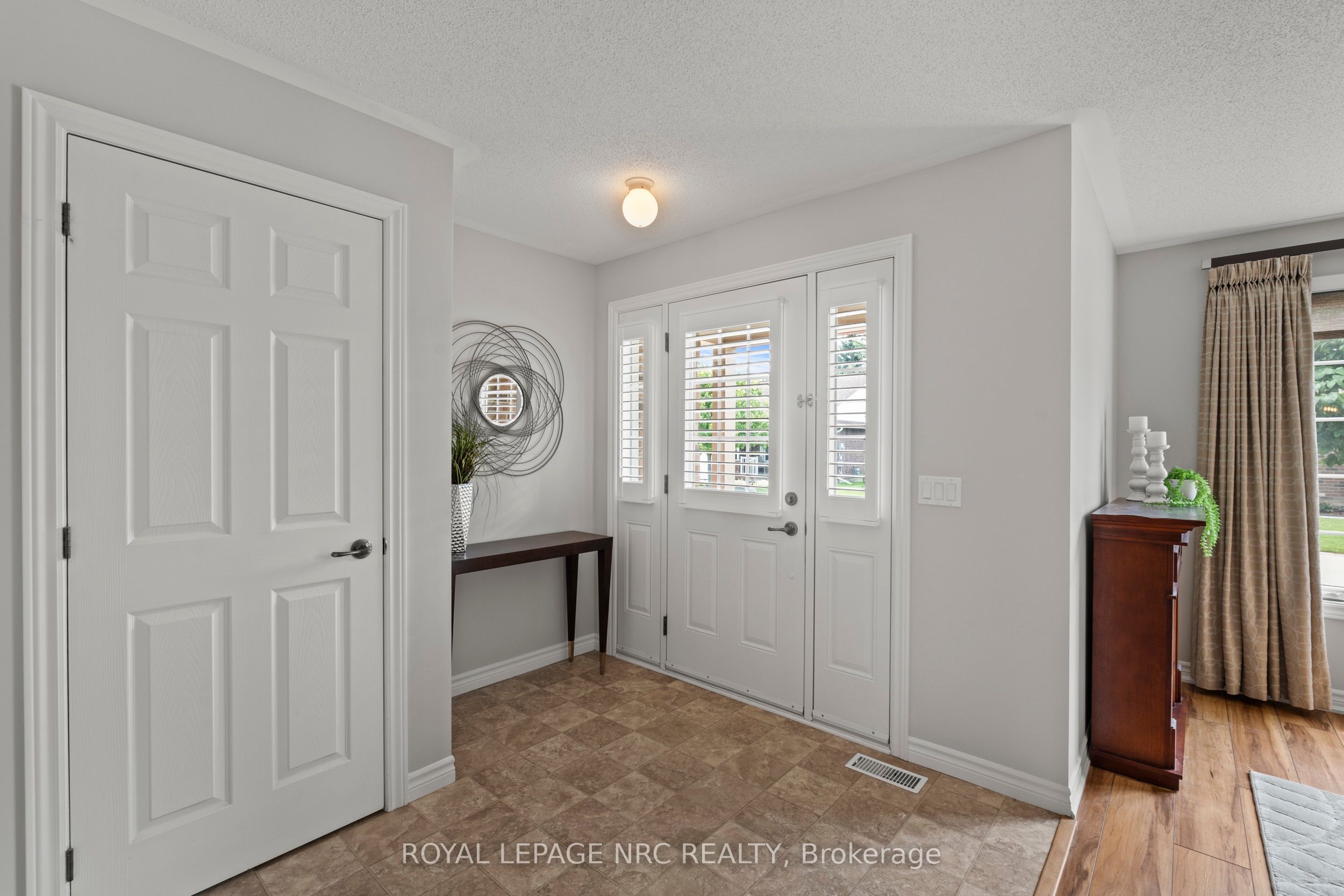 3988 Sunset Lane