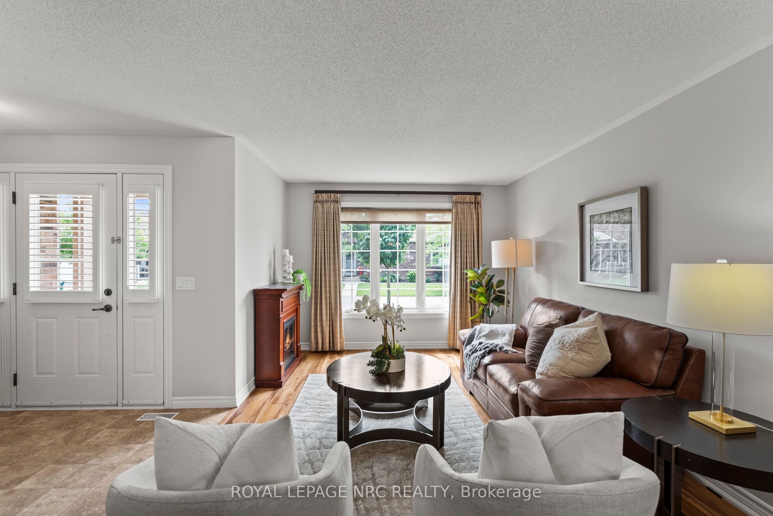 3988 Sunset Lane