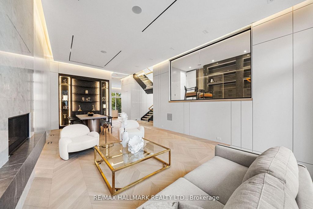 Photo of 167 Parkhurst Boulevard, Toronto, ON M4G 2E9 (MLS # C12999538)