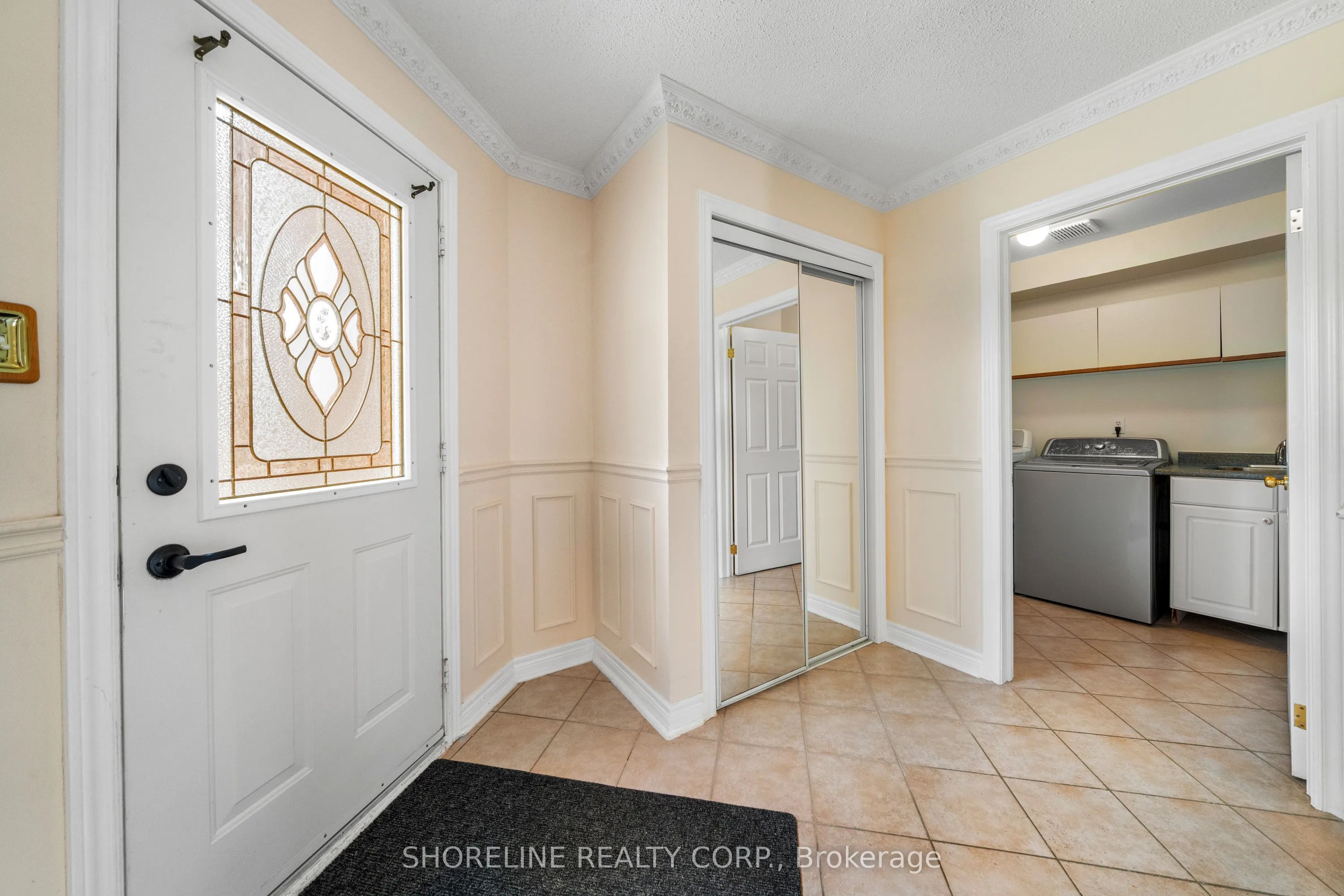 5871 Greensboro Drive