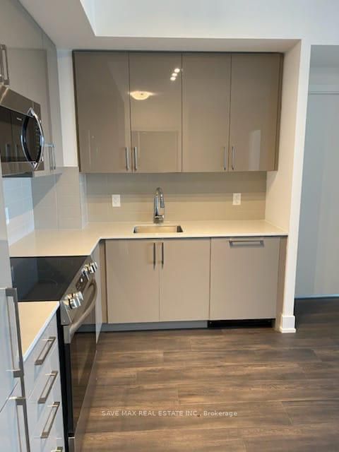2450 Old Bronte Road 510
