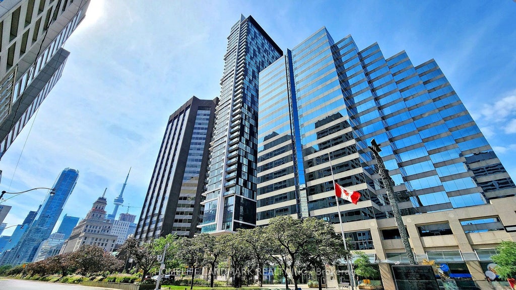Photo of 426 University Avenue #803, Toronto, ON M5G 1S9 (MLS # C13764044)