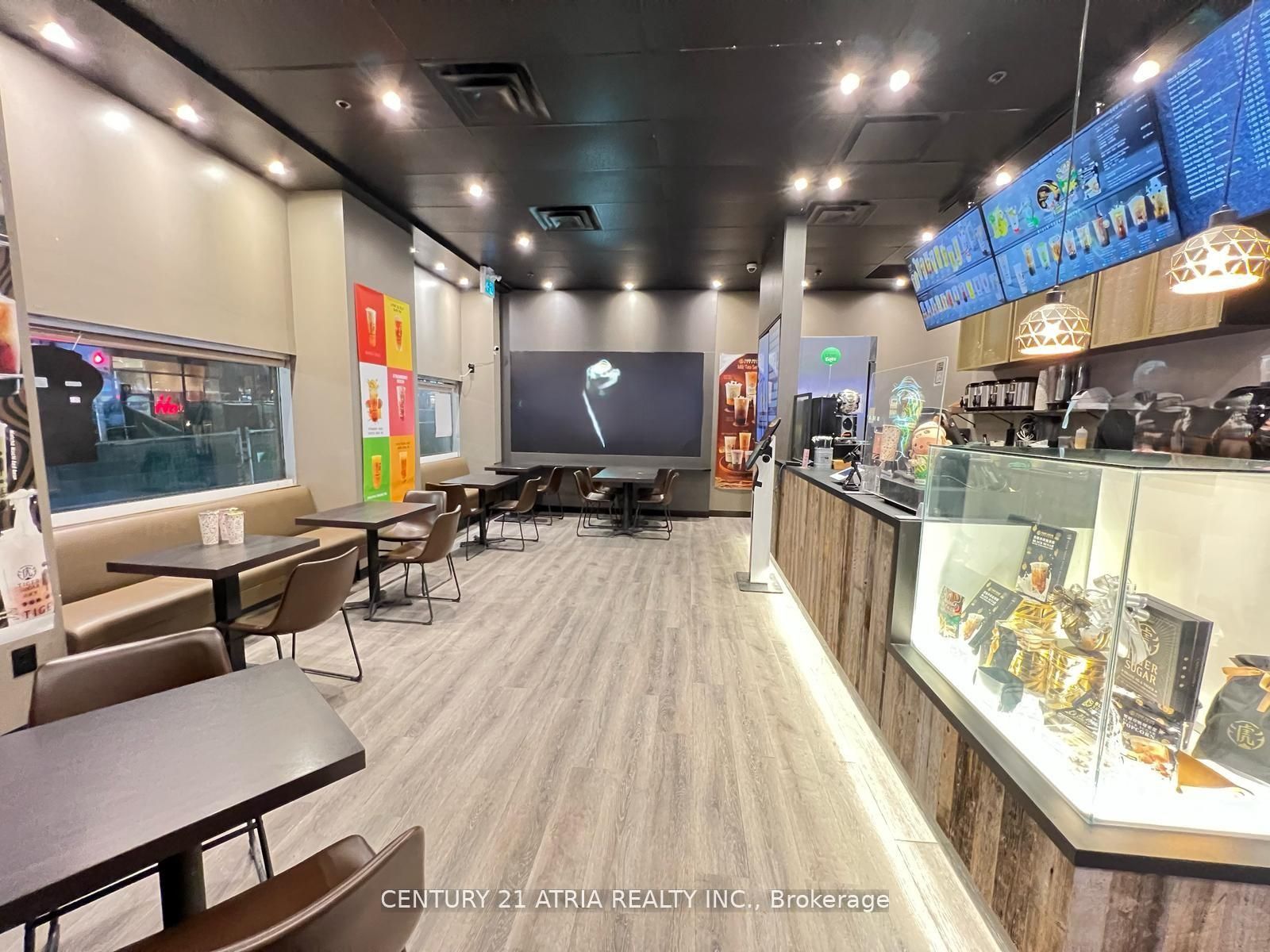 439A Yonge Street