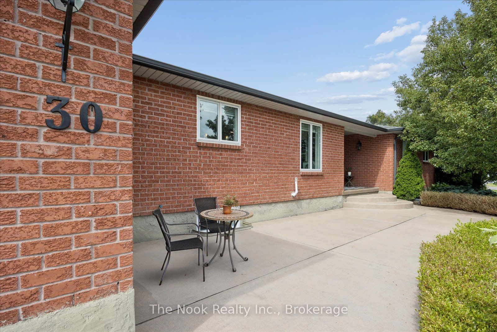 30 Potters Lane