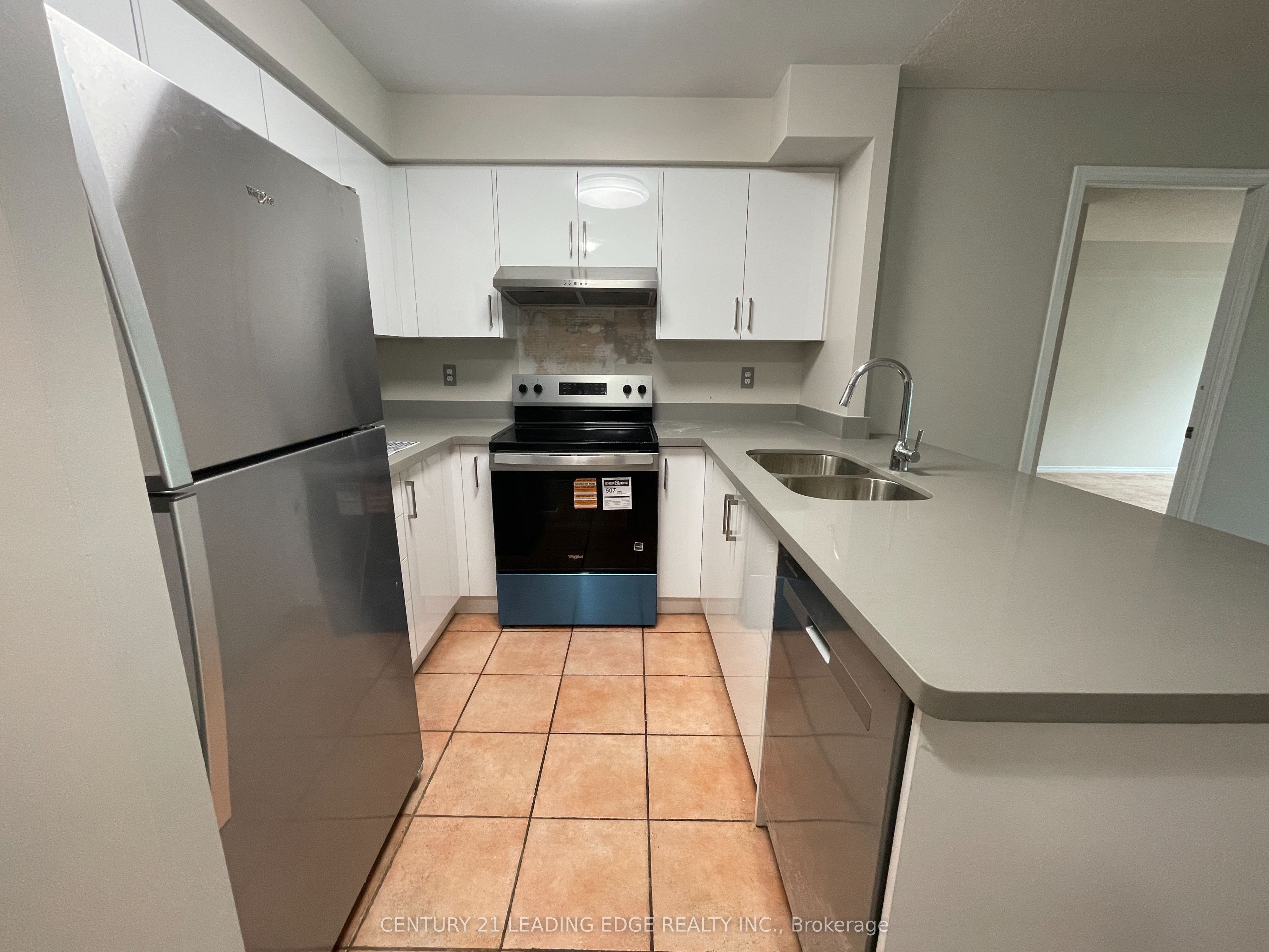 2585 ERIN CENTRE Boulevard 601