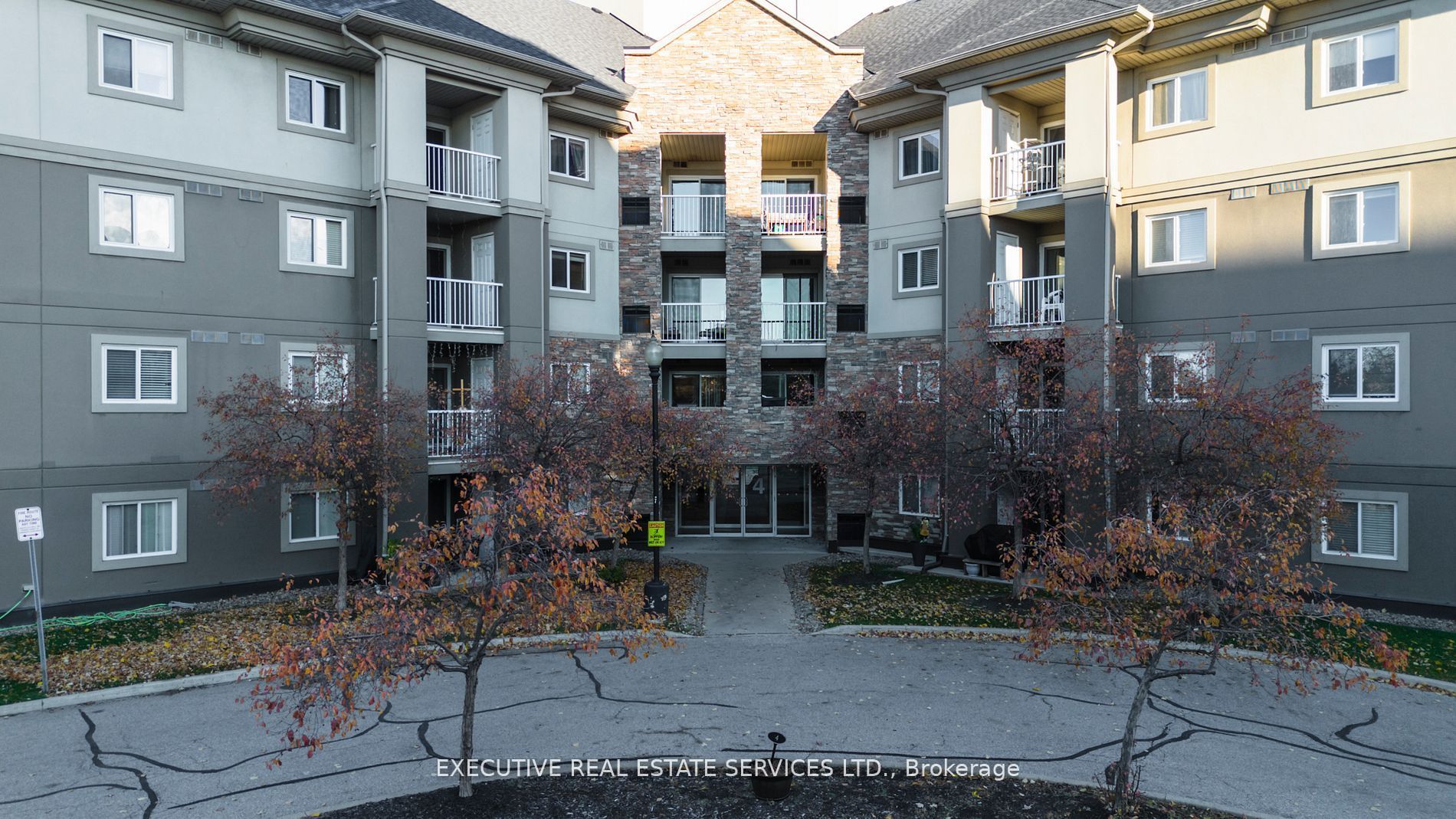 4 Dayspring Circle #203