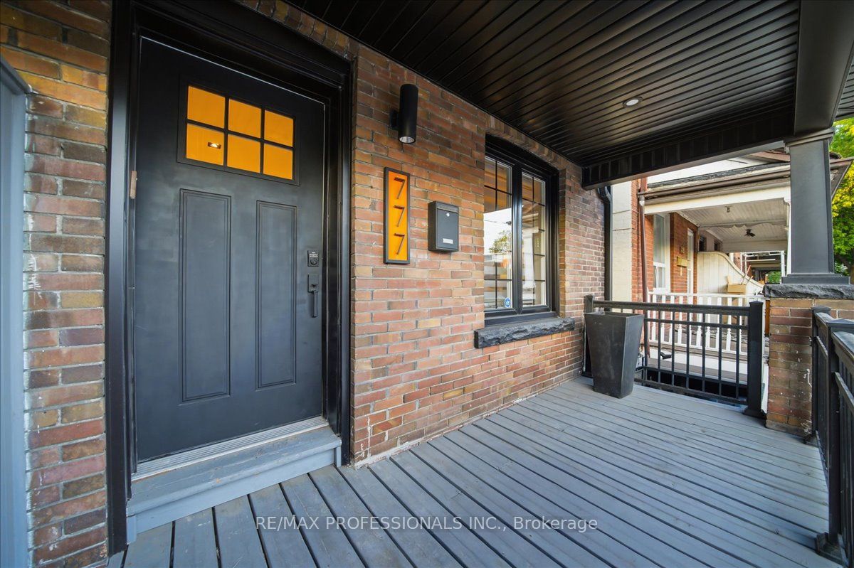 777 Dufferin Street