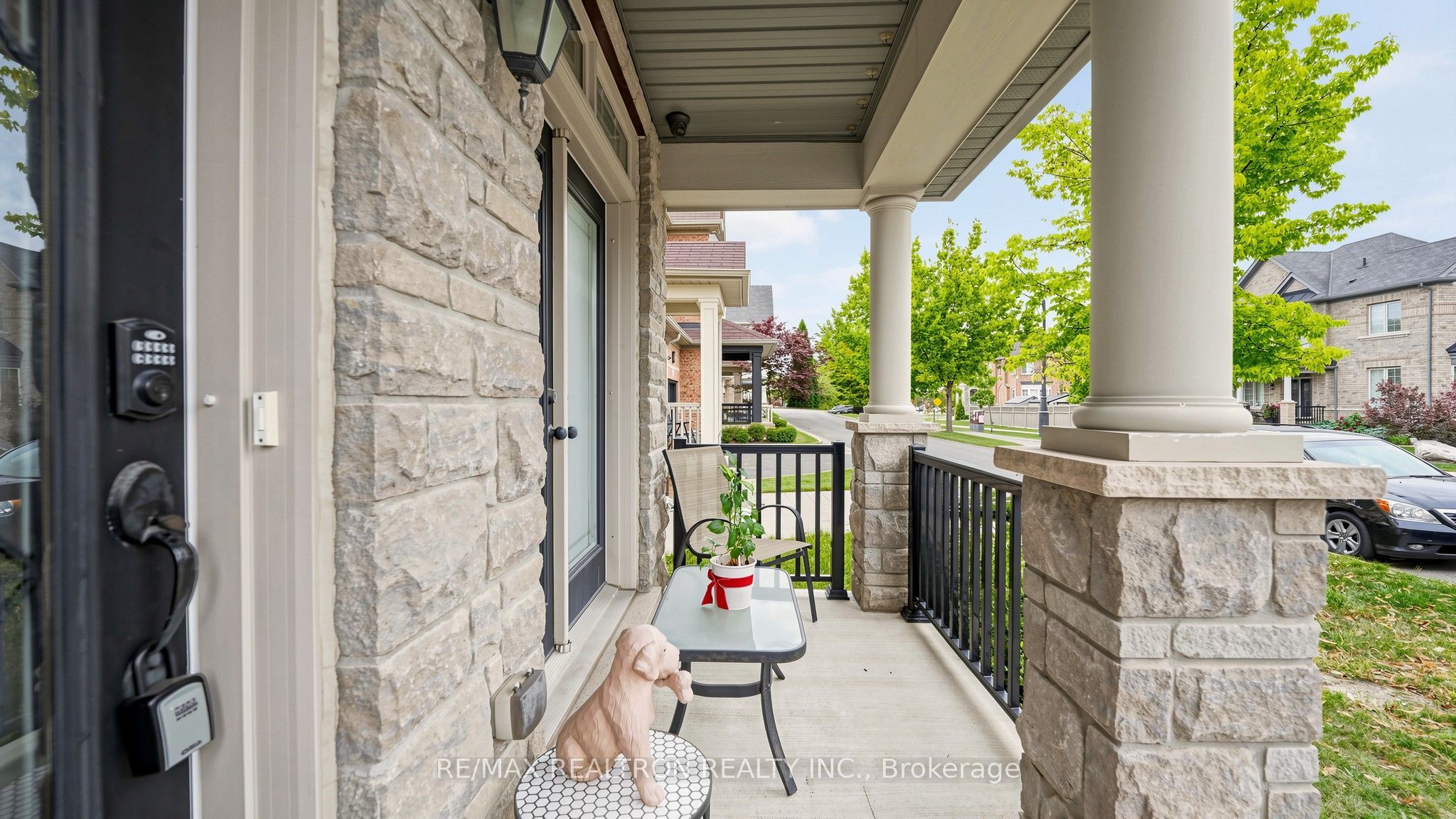 27 Pelham Drive