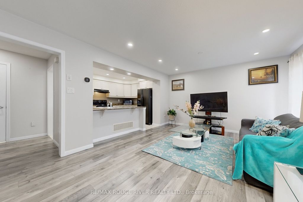 Photo of 90 Suitor Court, Milton, ON L9T 8R9 (MLS # W12933674)