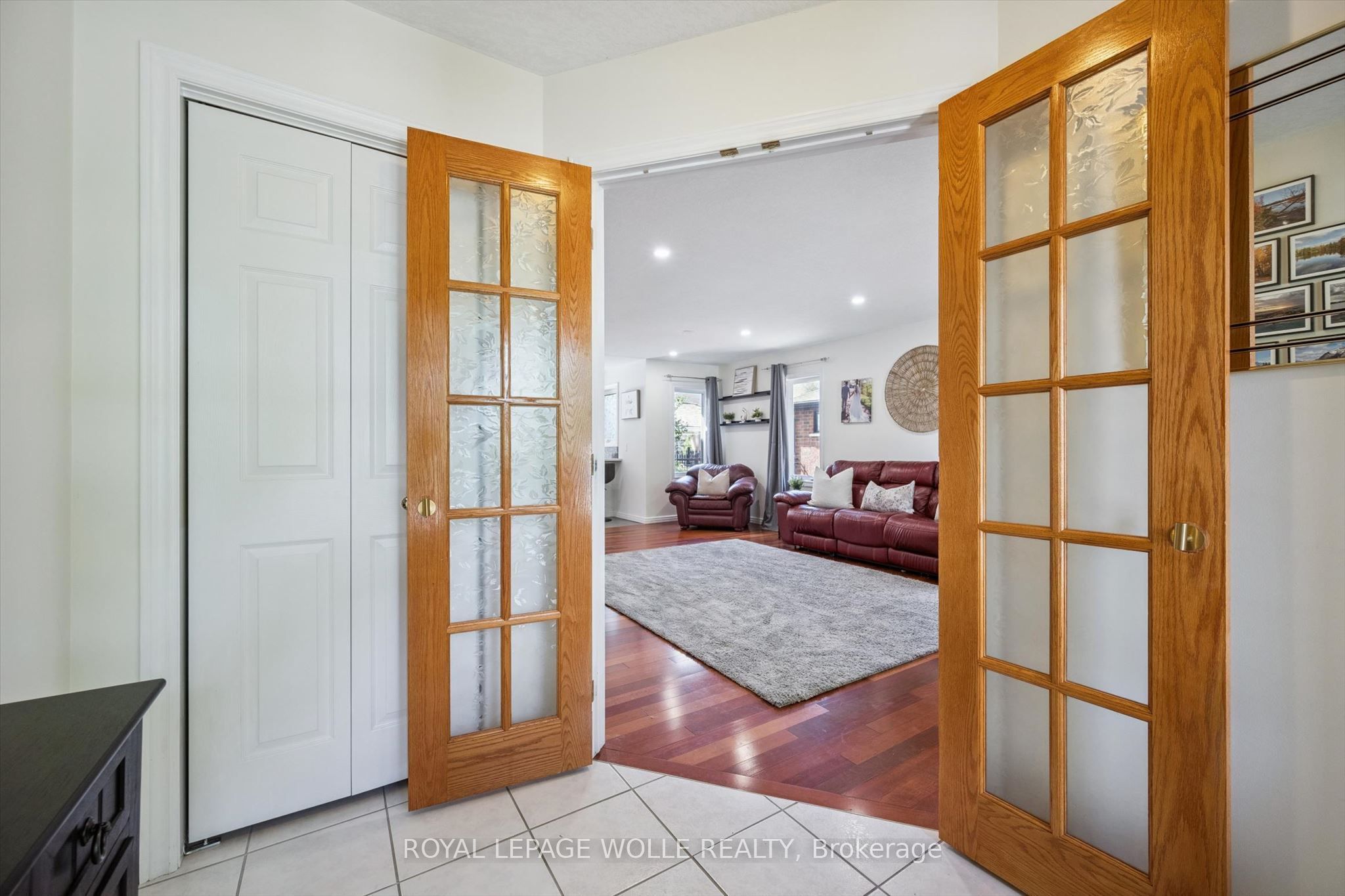 99 Westcliff Way