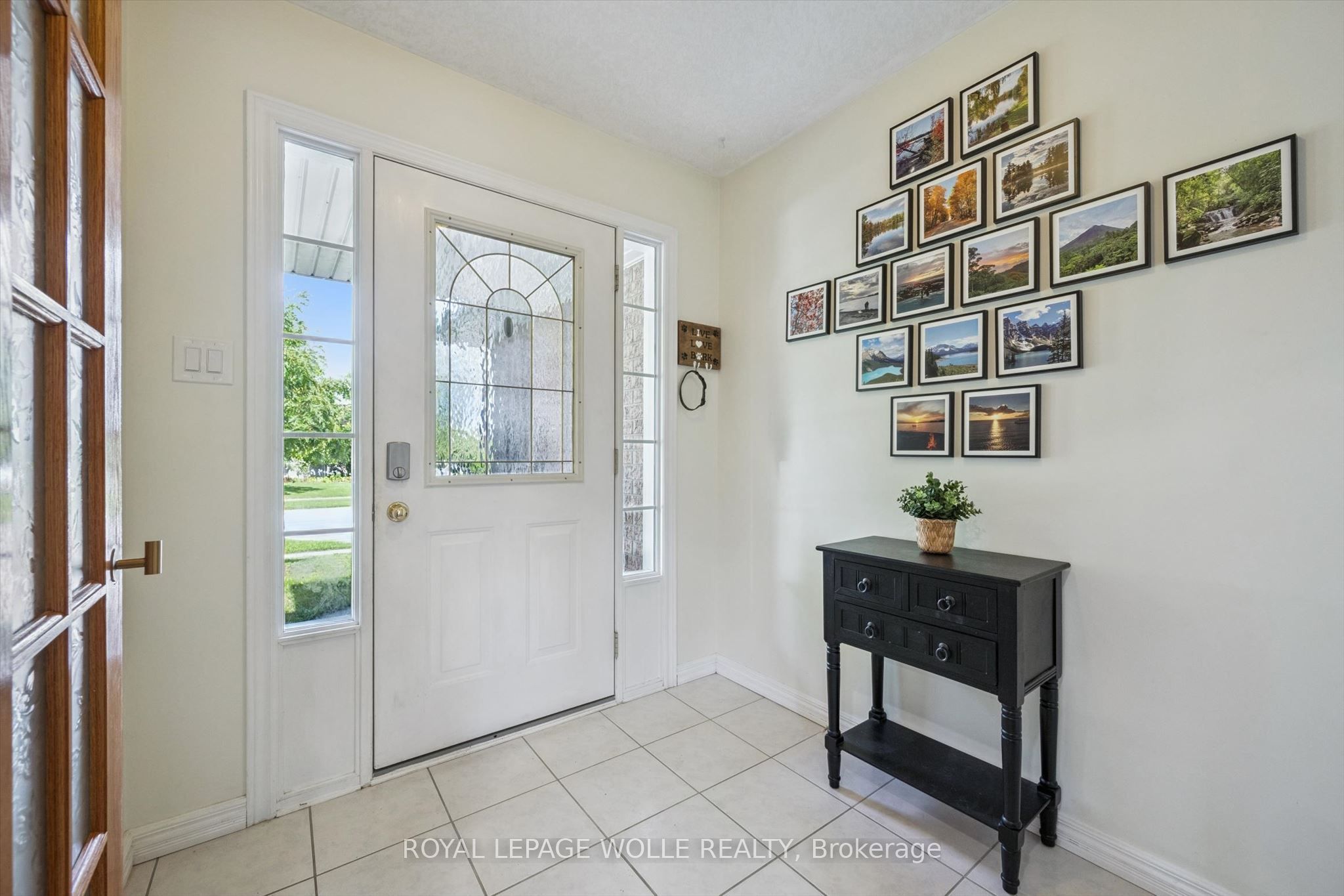 99 Westcliff Way