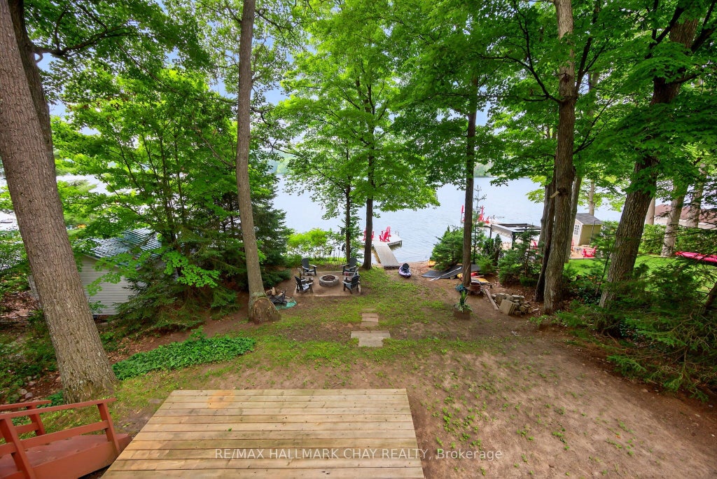 Photo of 176 Farlain Lake Road E, Tiny, ON L9M 0B5 (MLS # S13831908)