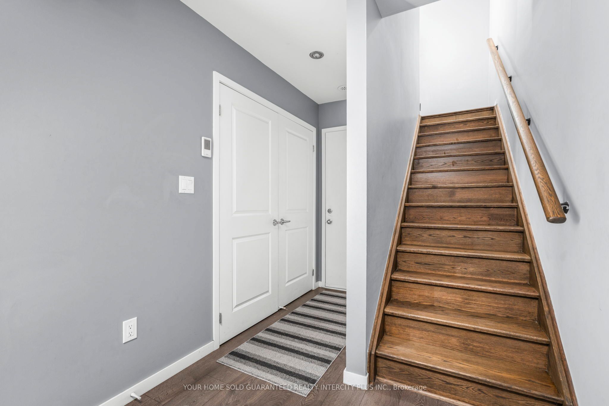 3910 Major Mackenzie Drive