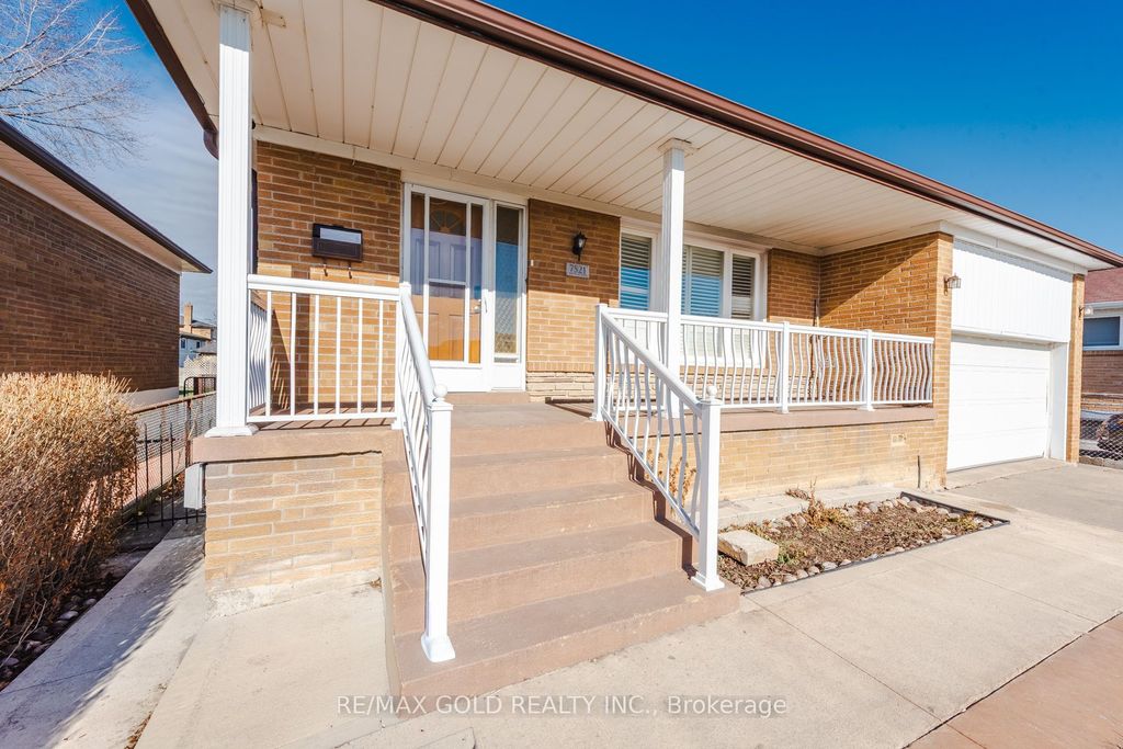 Photo of 7521 Rockhill Road, Mississauga, ON L4T 2Z8 (MLS # W12862524)