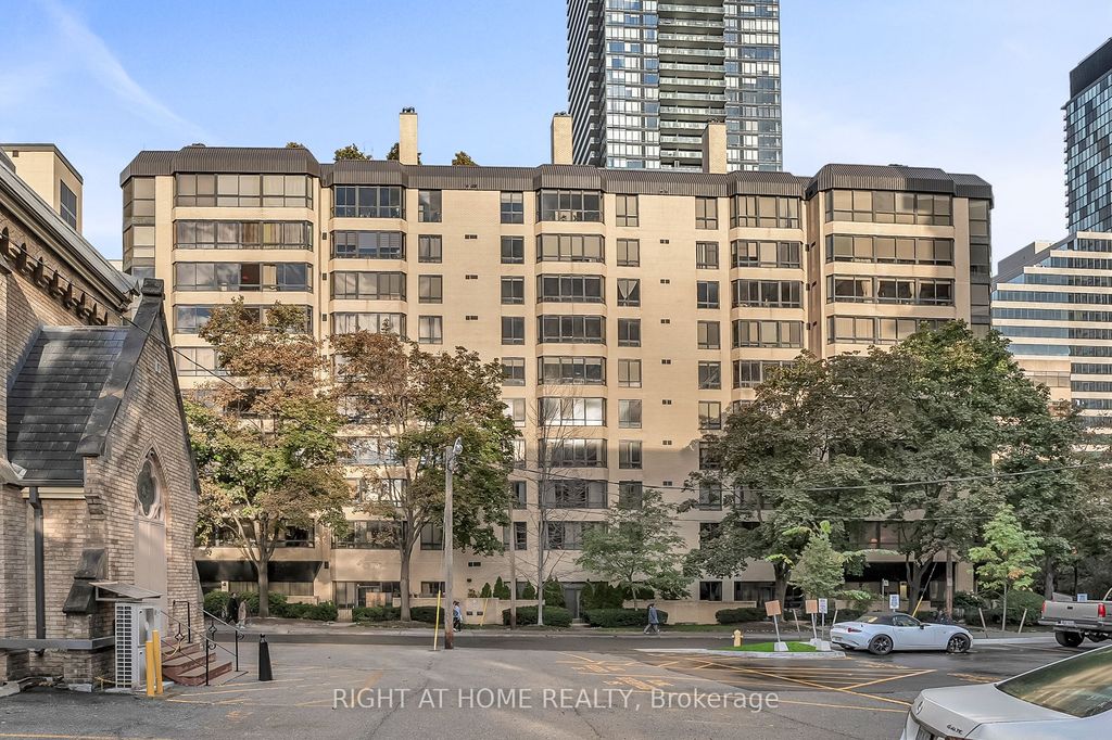 Photo of 195 St Patrick Street #604, Toronto, ON M5T 2Y8 (MLS # C12482852)