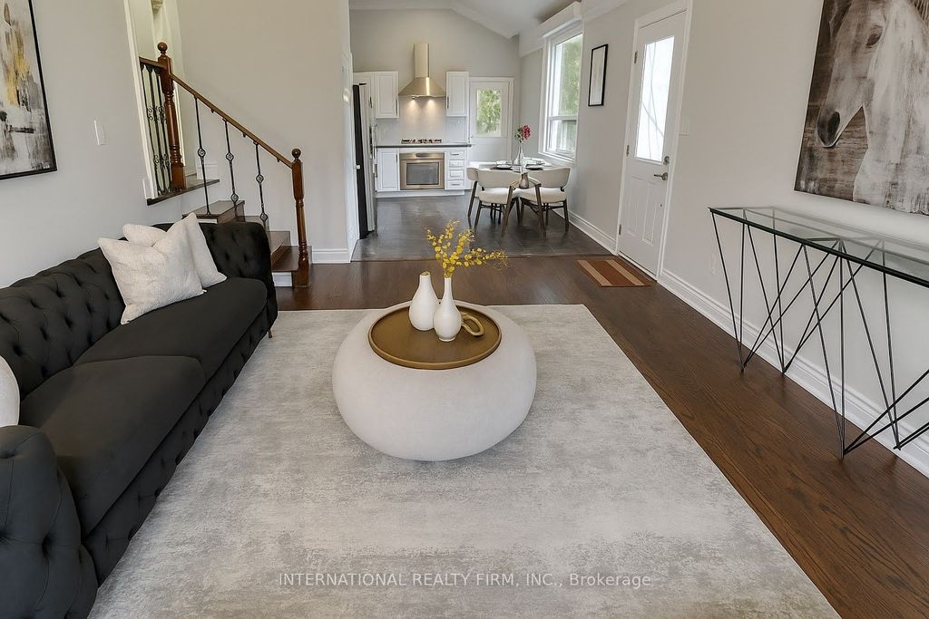 Photo of 9 Benshire Drive, Toronto, ON M1H 1M1 (MLS # E12434403)