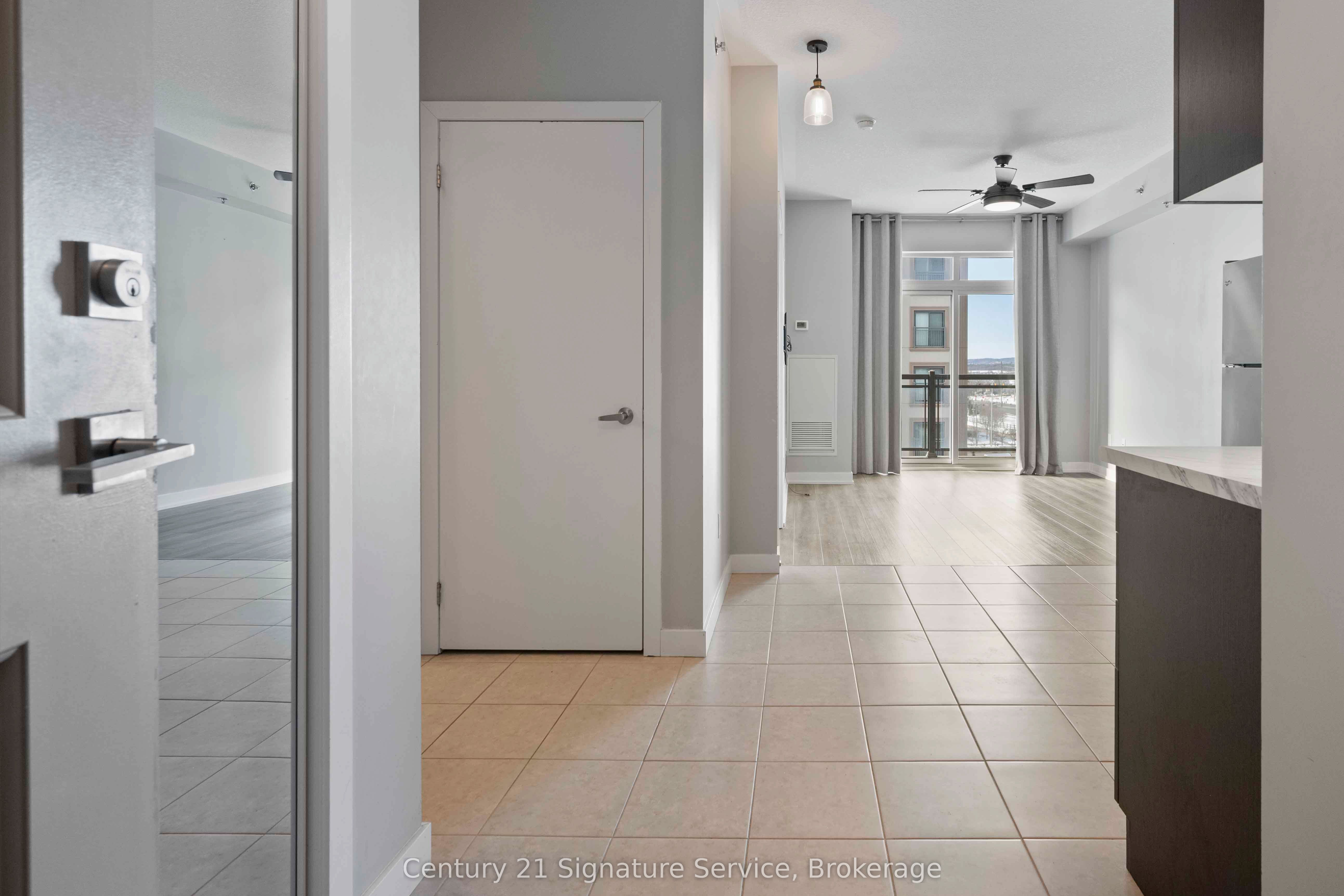 2486 Old Bronte Road 405