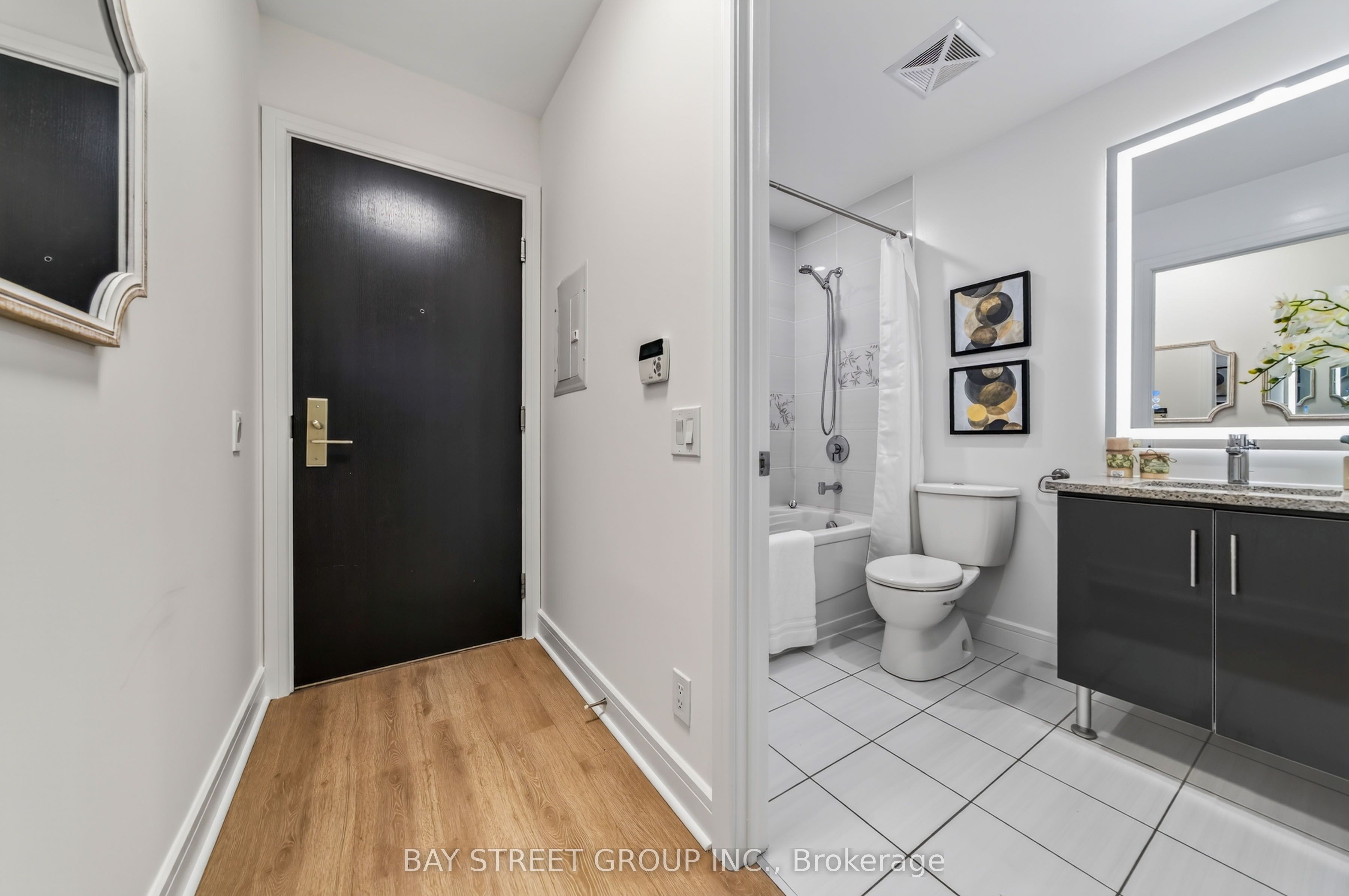 116 George Street N110