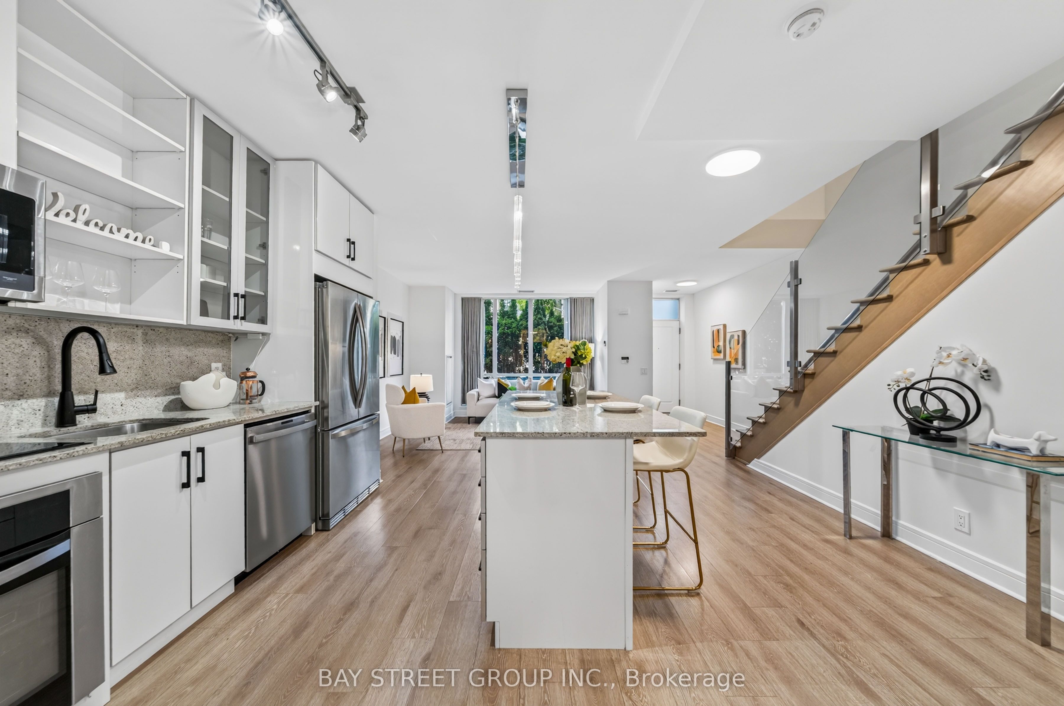 116 George Street N110