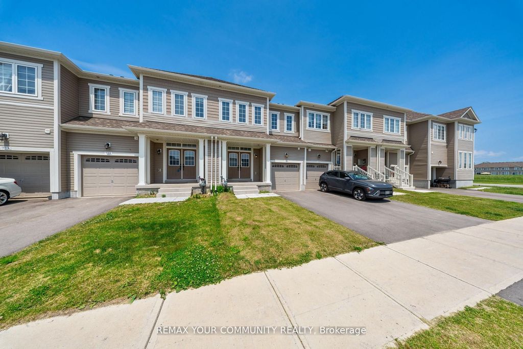 Photo of 727 Potawatomi Crescent, Shelburne, ON L2A 4R5 (MLS # X13131326)