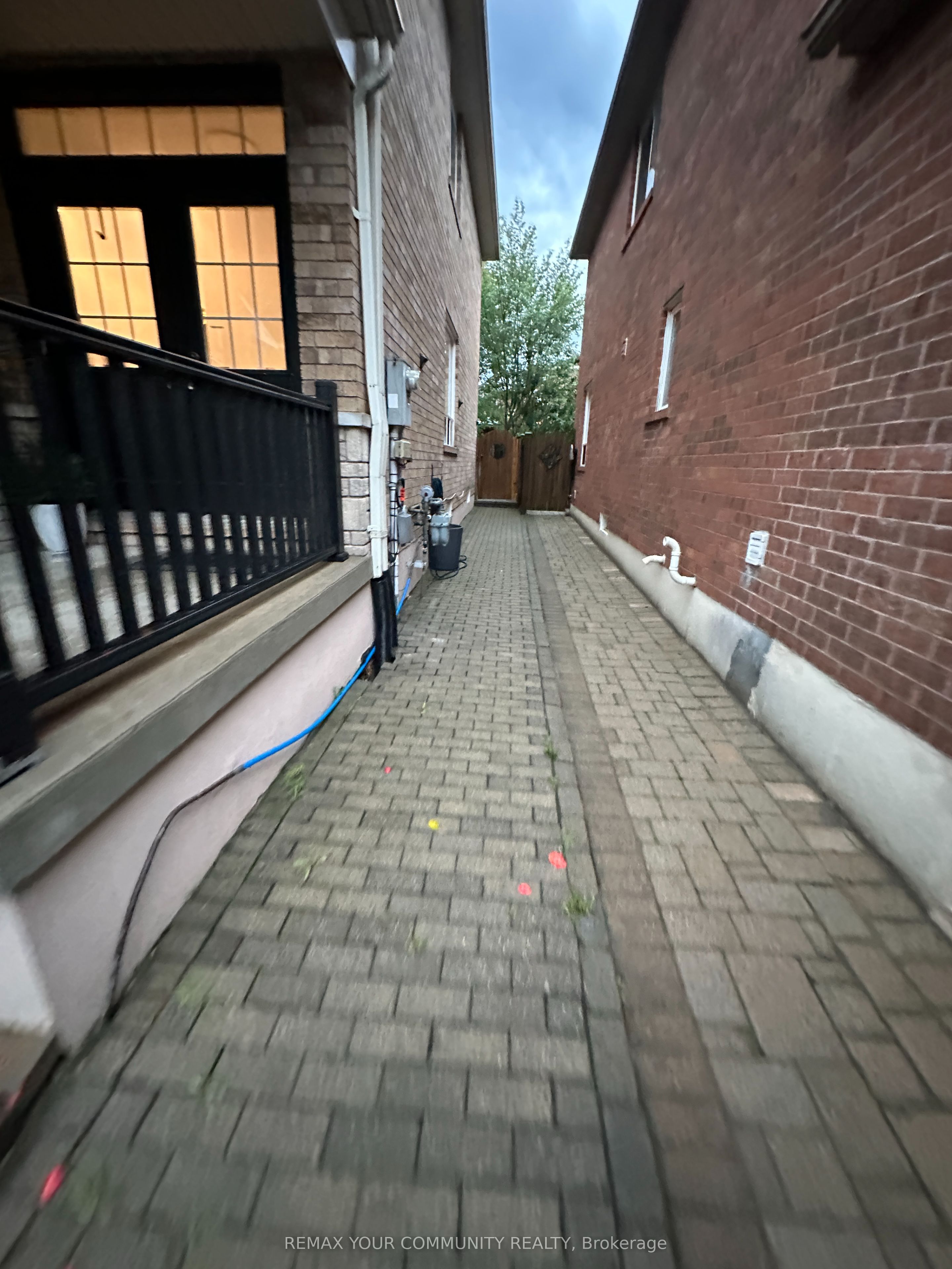9 Alyssum Court Lower