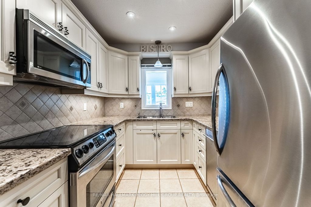 Photo of 222 Steel Street #7, Barrie, ON L4M 2G9 (MLS # S12601262)