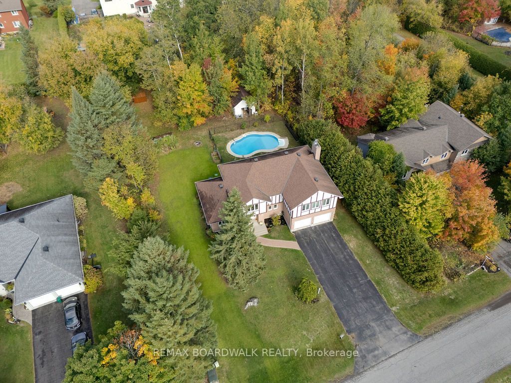 Photo of 7089 Bush Drive, Greely - Metcalfe - Osgoode - Vernon and Area, ON K4P 1M8 (MLS # X12696972)