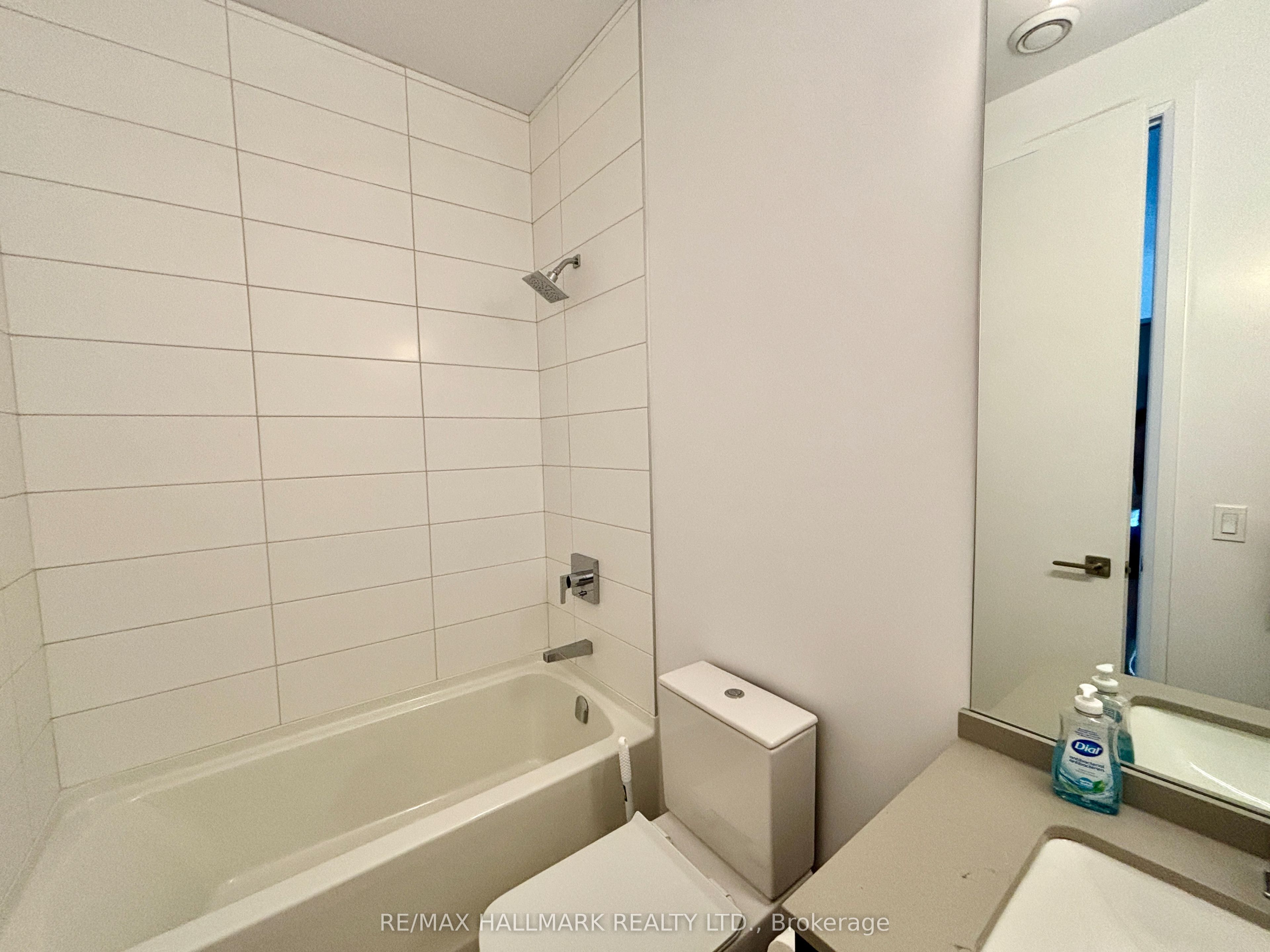 4208 Dundas Street W 803