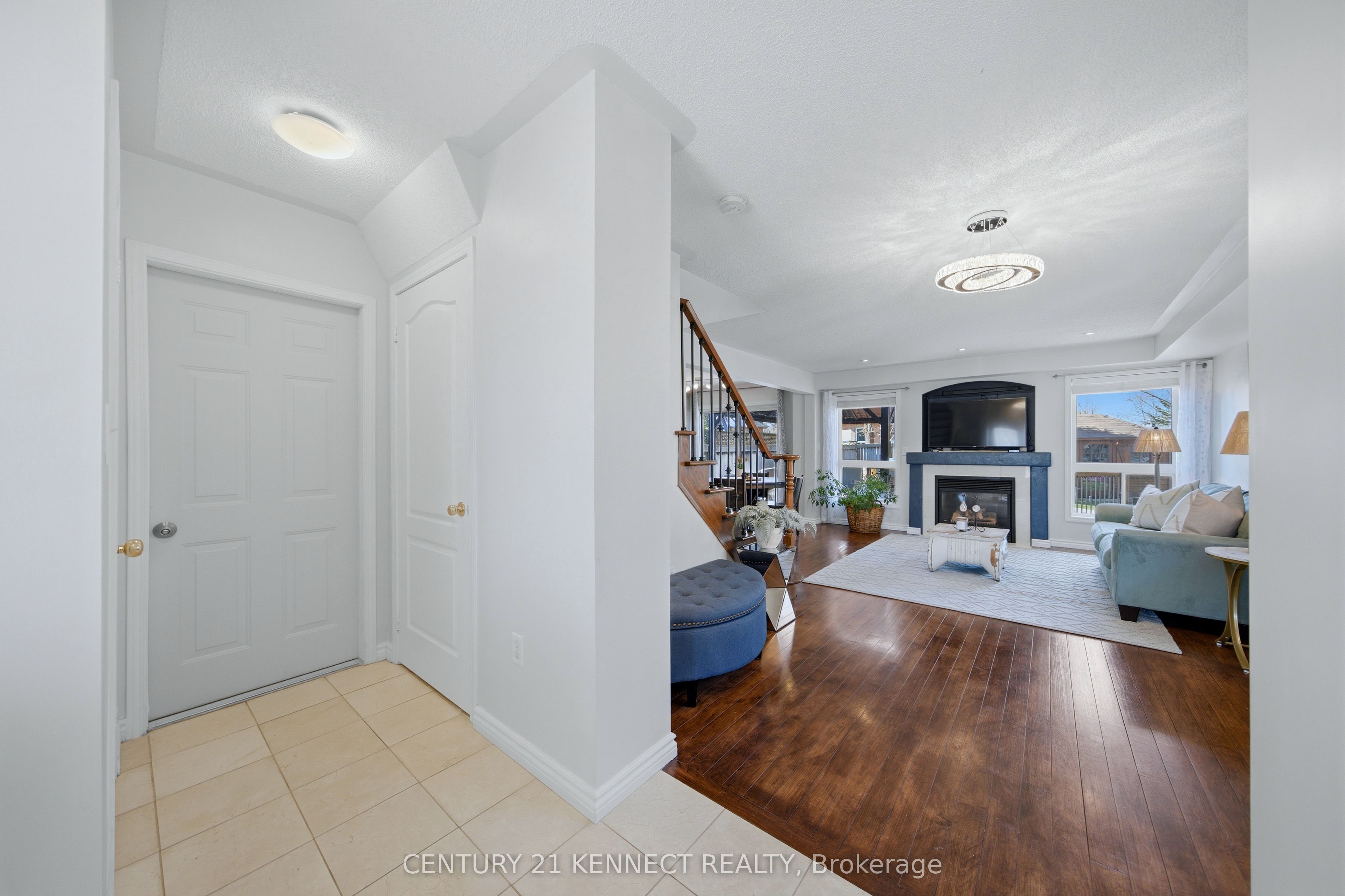 1644 Samuelson Circle