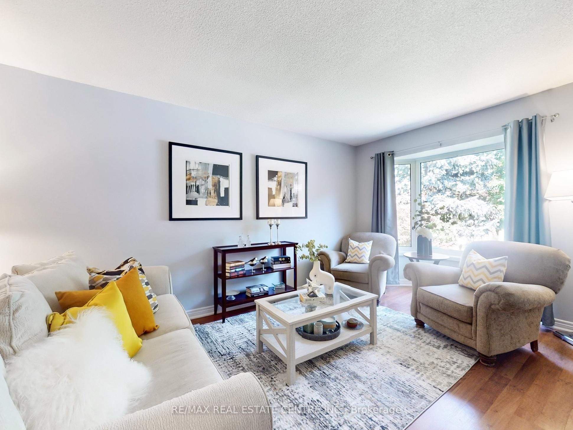 4026 Renfrew Crescent