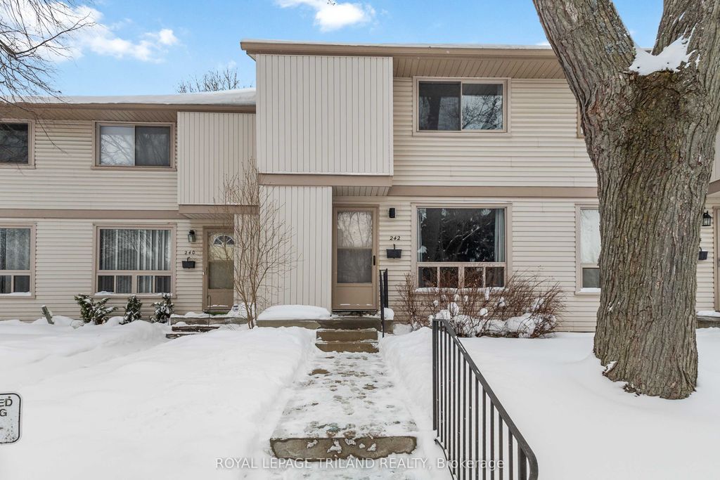Photo of 242 Monmore Road #12, London North, ON N6G 3B4 (MLS # X12752556)